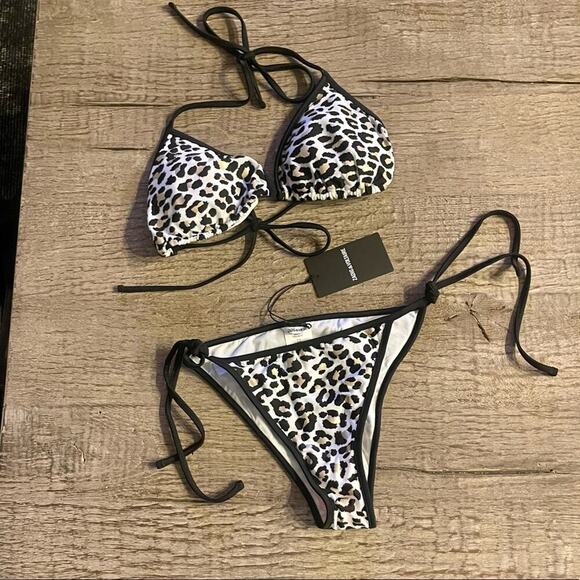 Zadig & Voltaire Triangle Leopard Bikini. - Picture 5 of 10